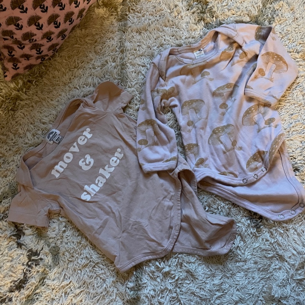 Onesie bundle 12-18 months long sleeve mushroom and short sleeve